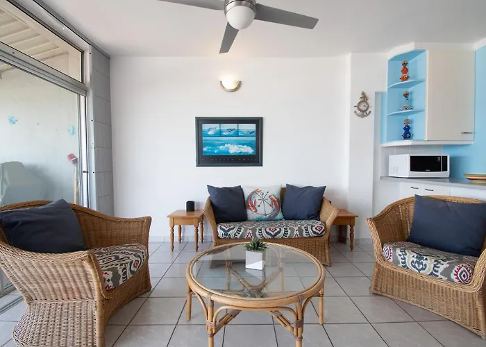 17 Bronze Bay Umhlanga Rocks Beachfront Ocean Views