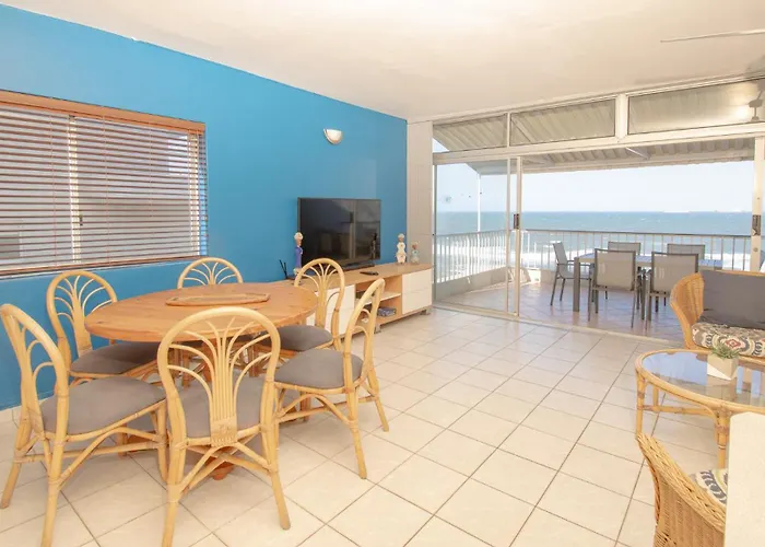 17 Bronze Bay Umhlanga Rocks Beachfront Ocean Views